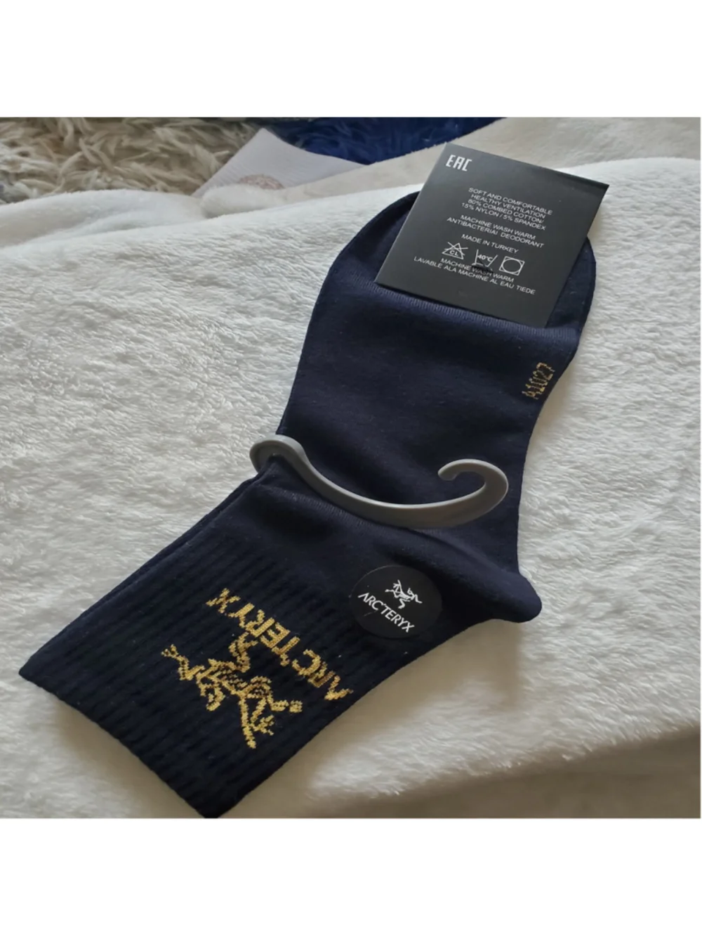 Men's Arc'teryx Crew Socks Size M 7-10 Navy and Gold